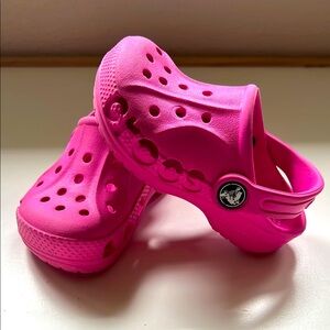 Toddler Crocs Size 7c Bright Pink